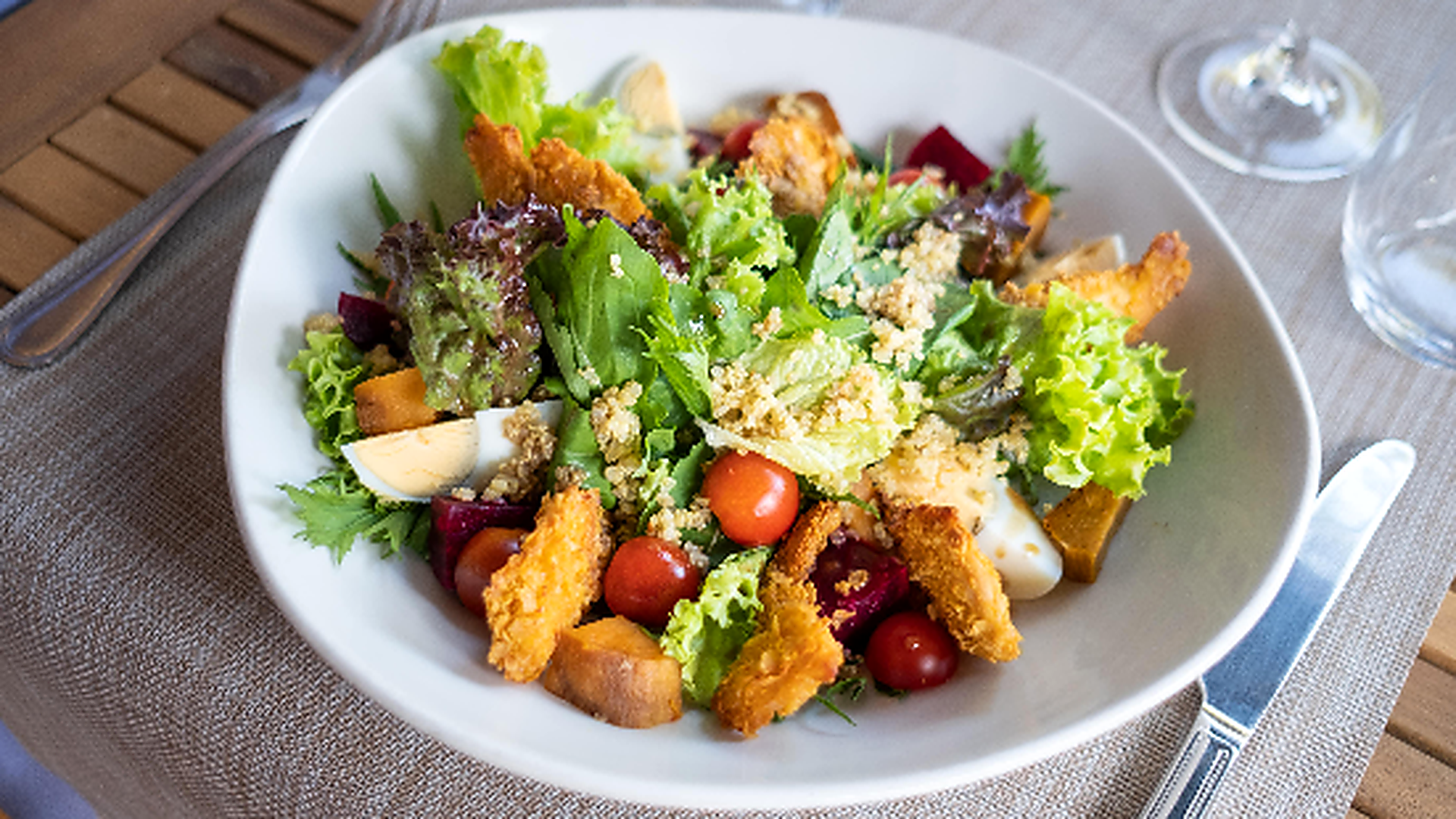 ENSALADA DE POLLO